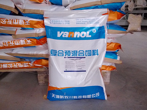 4%乳豬復合預混合飼料（814）